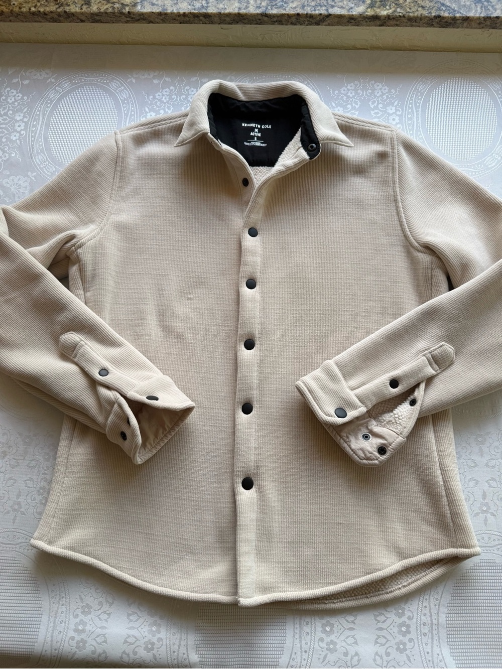 Kenneth Cole Active Snap Beige Button-Front Fleece Shirt Jacket Men’s Size S